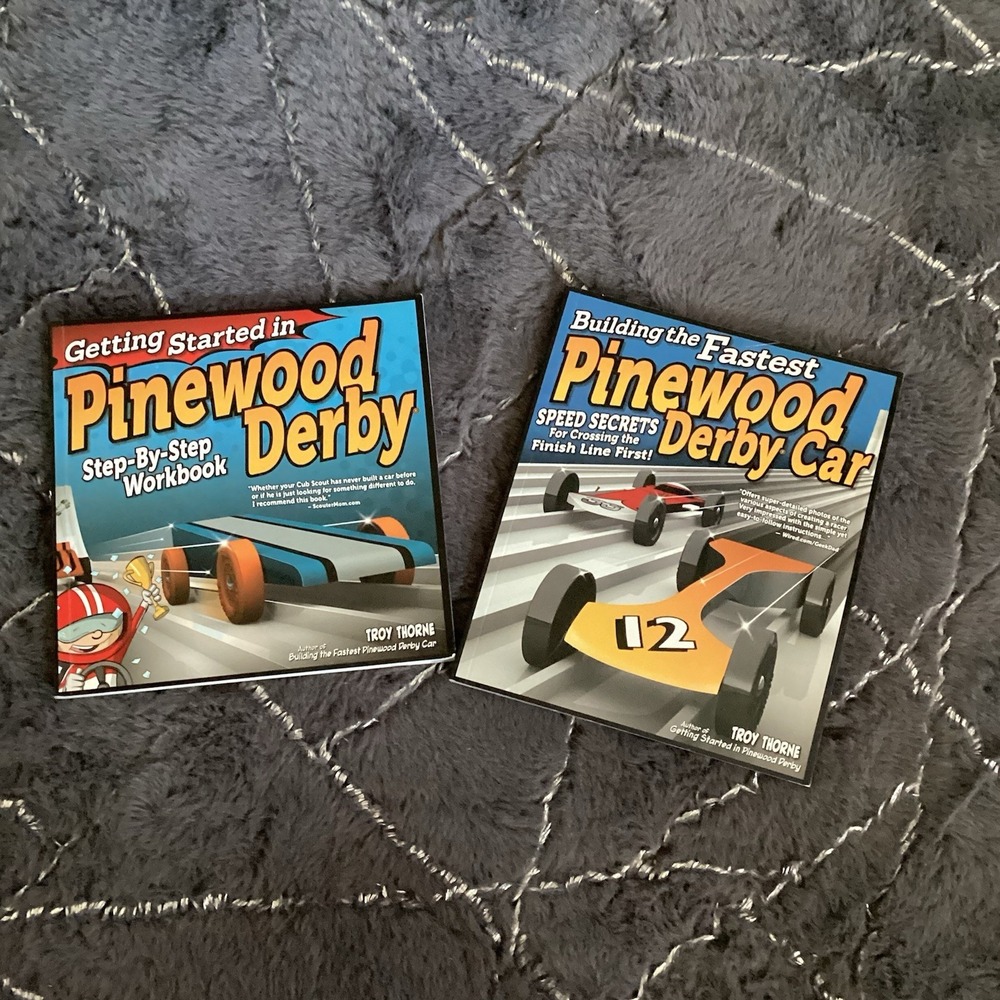 Pinewood Derby Paperback Pair Building Hobbies Crafting Cars